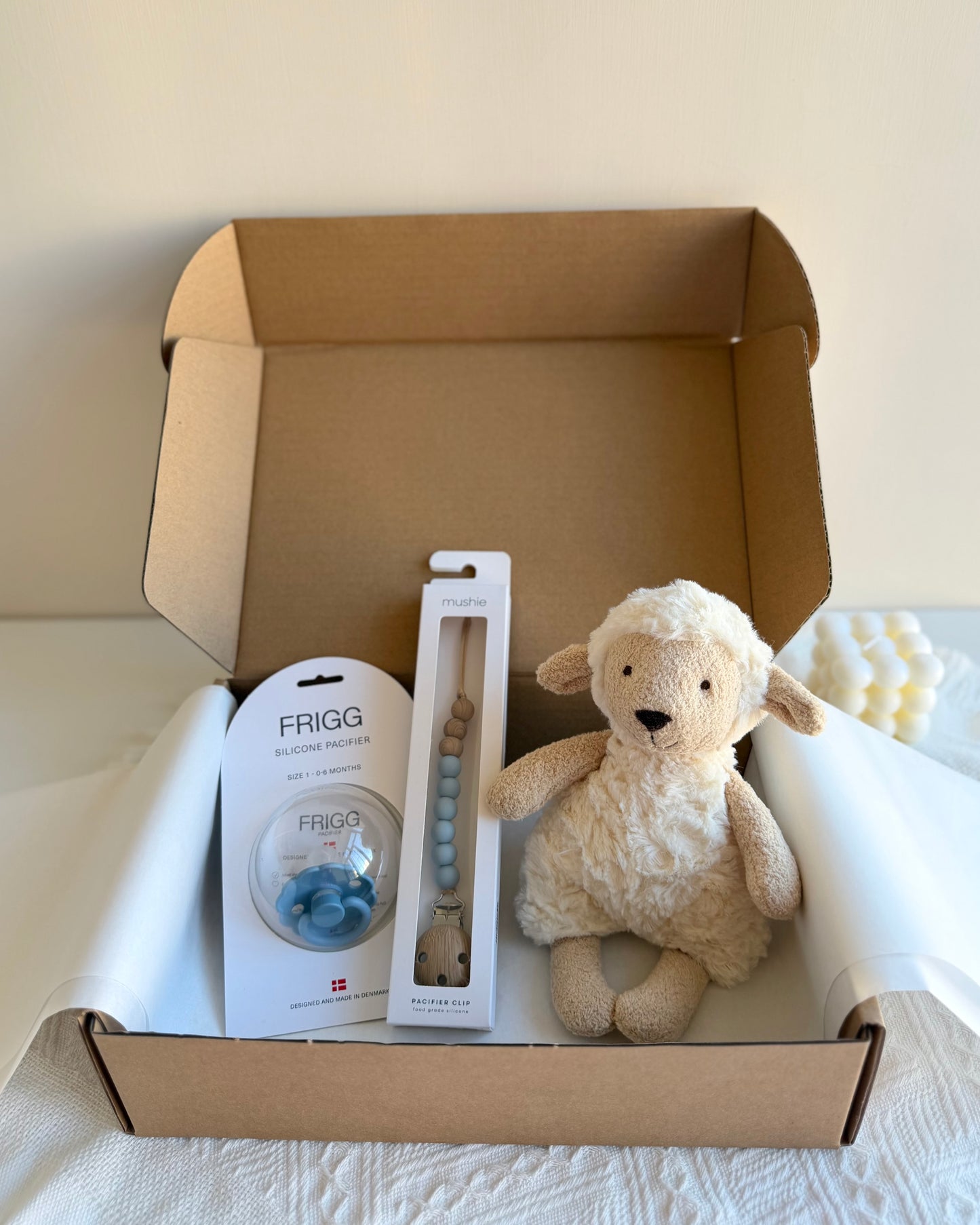 Lollie Lamb Baby Gift Set