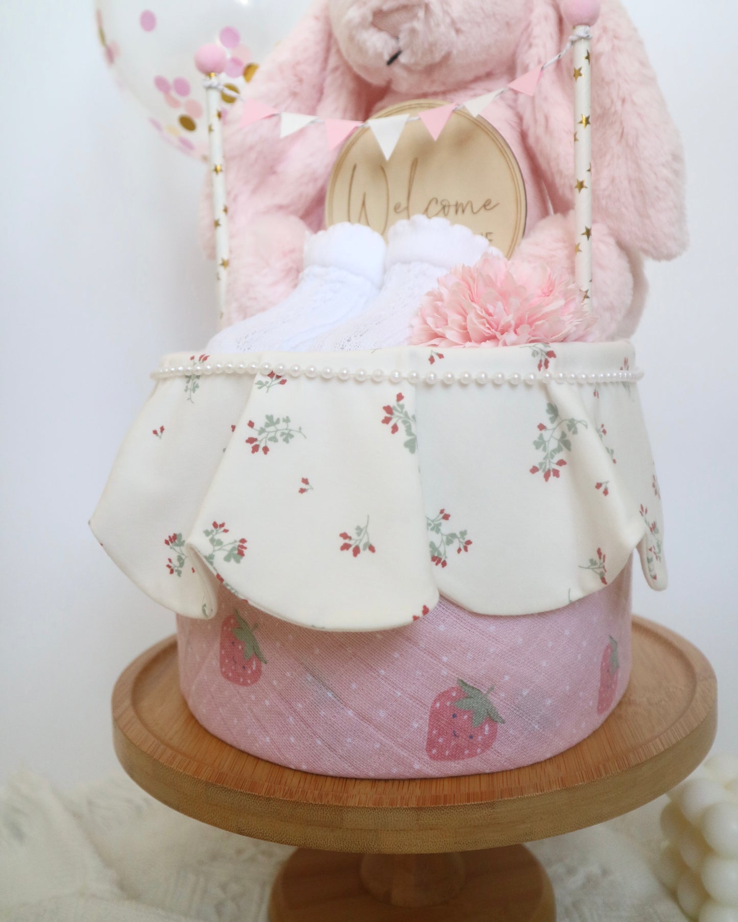 Jellycat粉紅兔仔單層尿片蛋糕 Jellycat Bashful Blush Bunny One-Tier Diaper Cake