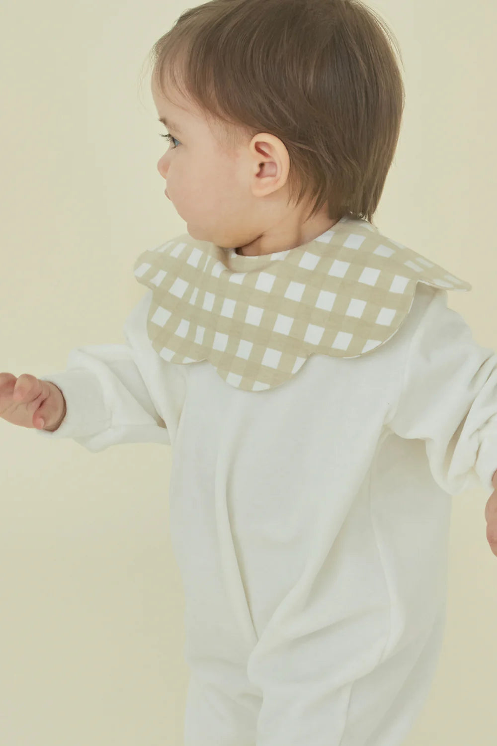 嬰兒穿戴 Konny 象牙白方格紋口水肩